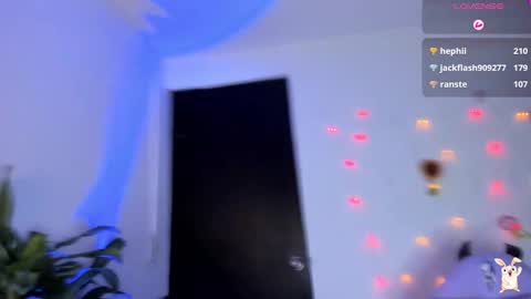 Snapshot of hinata_21_ chatting on December 2024 11:39:02 PM hinata online show from December 2024 11:39:02 PM