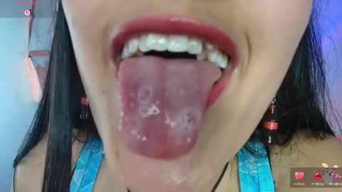 Snapshot of hinata_21_ chatting on November 2025 08:54:02 PM hinata online show from November 2025 08:54:02 PM