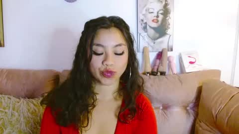 Snapshot of hinataleecs chatting on February 2025 07:29:01 AM hinata lee online show from February 2025 07:29:01 AM