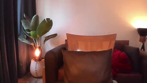 Hinnata online show from February 2025 07:54:01 PM