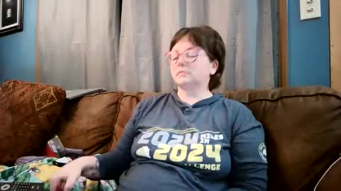 Bella online show from February 2025 04:18:02 AM