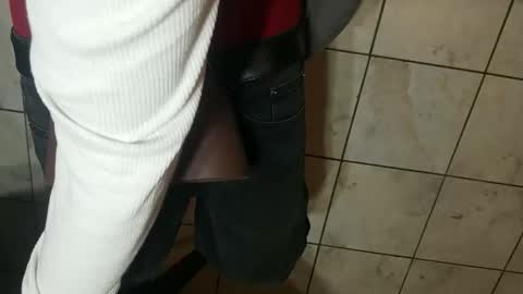 Snapshot of hisluxe chatting on October 2025 05:21:02 AM hisluxe online show from October 2025 05:21:02 AM