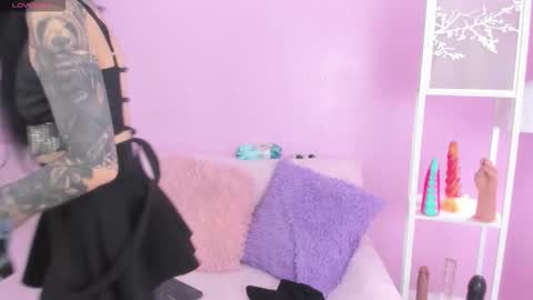 hiyakasudere_ online show from September 2025 07:36:01 PM