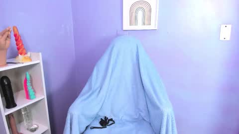 hiyakasudere_ online show from September 2025 07:26:02 PM