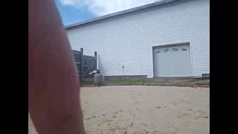 hockeyjock17 online show from April 2026 06:36:02 PM