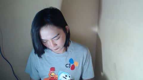 Snapshot of hoelykim chatting on April 2026 04:07:01 PM Kim3 online show from April 2026 04:07:01 PM