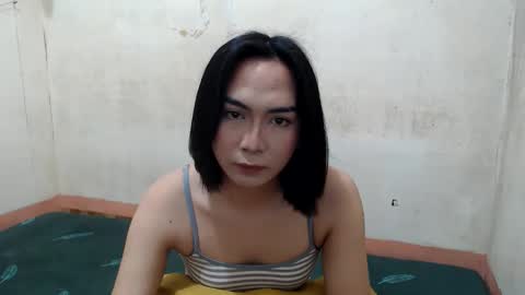 Snapshot of hoelykim chatting on May 2026 06:24:01 PM Kim3 online show from May 2026 06:24:01 PM