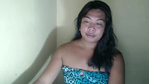 Snapshot of hoelylayla chatting on March 2026 09:48:01 AM Layla3 online show from March 2026 09:48:01 AM