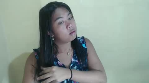 Layla3 online show from May 2026 11:20:01 AM