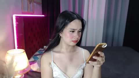 hoelymolly online show from October 2025 07:40:01 AM