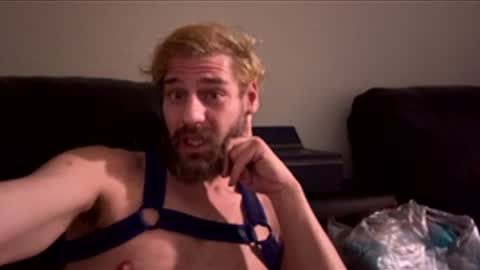 hoffman0189 online show from February 2026 03:27:01 AM