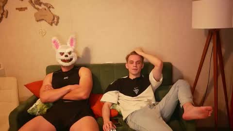 Extaz  Athrey  Howard online show from October 2025 06:43:01 PM