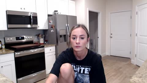 Holi Hurricane online show from December 2024 03:08:02 AM