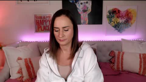 Holi Hurricane online show from March 2026 03:18:02 AM