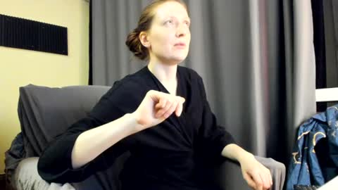 holistic_woman online show from July 2026 08:14:01 PM