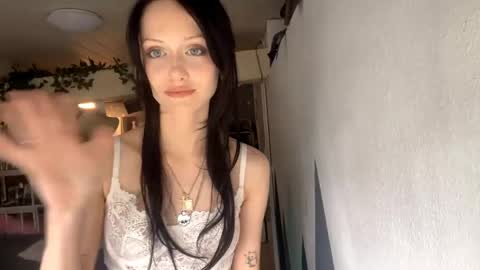 Ava online show from June 2026 03:38:02 PM