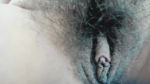 holly... online show from January 2025 06:32:01 PM