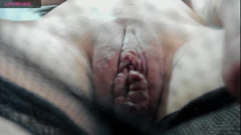 Sophie online show from February 2025 09:47:01 PM