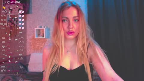 holly_molly8 online show from January 2025 02:51:02 PM