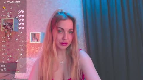 holly_molly8 online show from January 2025 05:49:01 PM