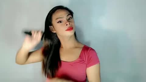 Snapshot of holly_sugar20 chatting on April 2026 06:29:02 AM Mika Duhay Velat online show from April 2026 06:29:02 AM