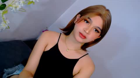 Snapshot of hollyclarita chatting on November 2025 02:35:01 AM YOUR GODDESS CLARITA online show from November 2025 02:35:01 AM