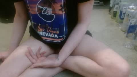 Holly Hawkes online show from April 2026 12:49:02 AM