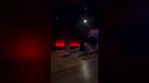 Snapshot of hollymadness chatting on April 2026 05:40:02 PM hollymadness online show from April 2026 05:40:02 PM