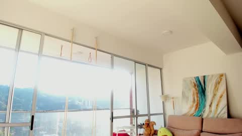 Snapshot of hollyshit_ chatting on December 2024 10:03:02 PM hollyshit_ online show from December 2024 10:03:02 PM