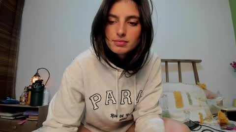 Snapshot of hollyshit_ chatting on January 2025 12:46:02 AM hollyshit_ online show from January 2025 12:46:02 AM