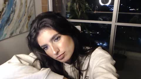 Snapshot of hollyshit_ chatting on January 2025 12:50:01 AM hollyshit_ online show from January 2025 12:50:01 AM