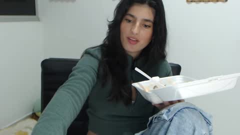 Snapshot of hollyshit_ chatting on March 2025 04:26:02 AM hollyshit_ online show from March 2025 04:26:02 AM