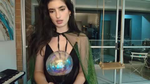 Snapshot of hollyshit_ chatting on October 2025 11:46:02 PM hollyshit_ online show from October 2025 11:46:02 PM