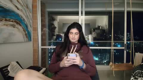 Snapshot of hollyshit_ chatting on October 2025 12:33:02 AM hollyshit_ online show from October 2025 12:33:02 AM