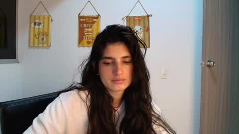 Snapshot of hollyshit_ chatting on October 2025 01:18:01 AM hollyshit_ online show from October 2025 01:18:01 AM