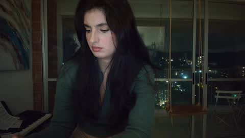 Snapshot of hollyshit_ chatting on November 2025 12:27:01 AM hollyshit_ online show from November 2025 12:27:01 AM