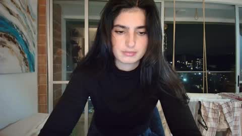 Snapshot of hollyshit_ chatting on November 2025 12:32:02 AM hollyshit_ online show from November 2025 12:32:02 AM