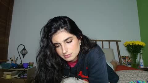 hollyshit_ online show from February 2026 01:17:01 AM