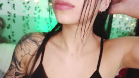 holly online show from December 2024 10:23:01 PM