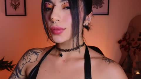 holly online show from June 2026 06:06:01 AM