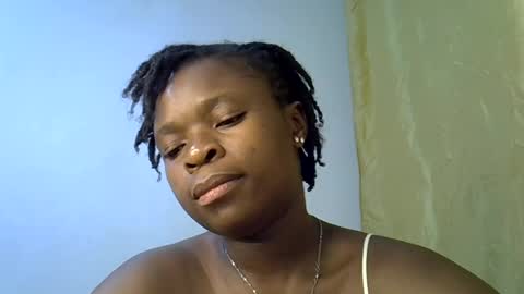 Snapshot of holy_ebony chatting on June 2026 02:24:02 AM holy_ebony online show from June 2026 02:24:02 AM