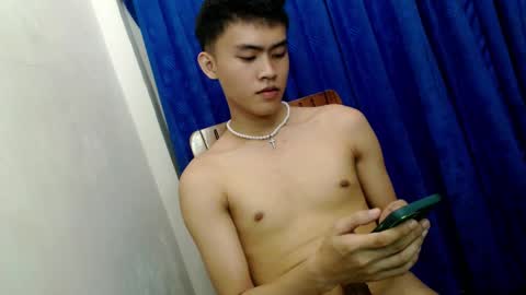 Snapshot of holy_fucker21 chatting on November 2025 02:05:04 PM Jayjay online show from November 2025 02:05:04 PM