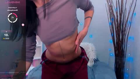 Holy girl online show from September 2025 02:05:02 AM