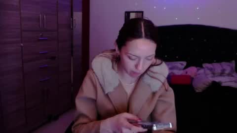 Snapshot of holy_julii chatting on June 2026 02:36:02 AM holy_julii online show from June 2026 02:36:02 AM