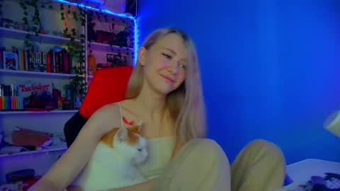 Rumi online show from September 2025 09:43:02 AM