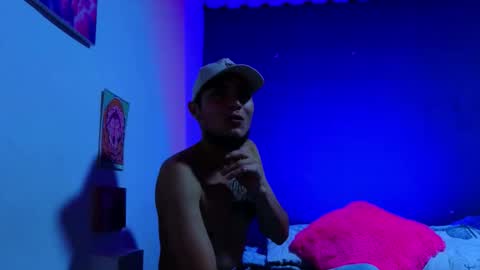      online show from October 2025 05:51:01 AM