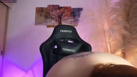 Snapshot of holybeauty_ chatting on September 2025 01:28:02 AM Jam online show from September 2025 01:28:02 AM