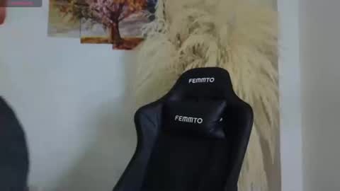 Snapshot of holybeauty_ chatting on October 2025 01:28:01 AM Jam online show from October 2025 01:28:01 AM