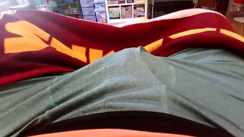 holycannoli123 online show from October 2025 01:34:02 PM