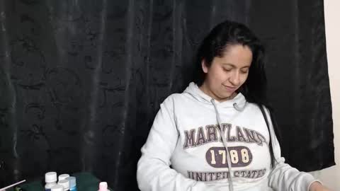 Milena online show from September 2025 07:46:02 PM